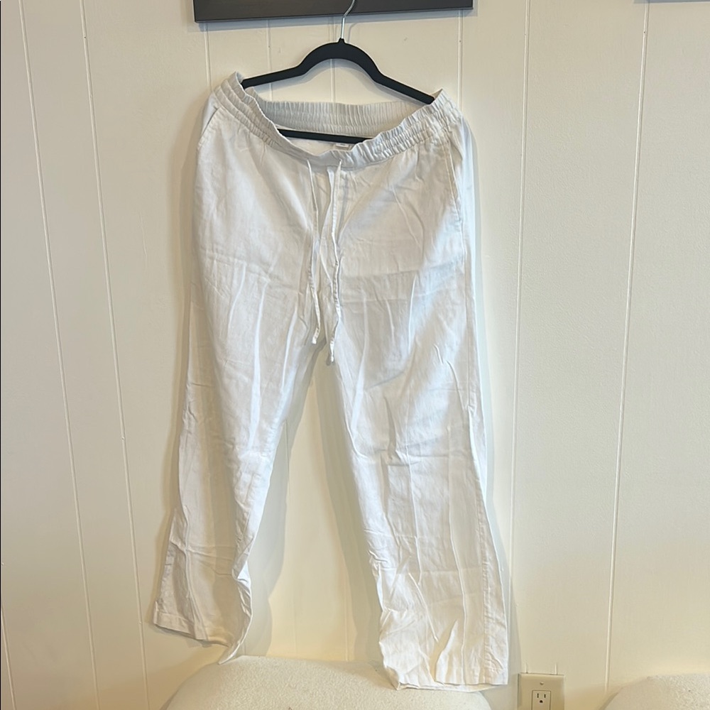 Old Navy White Straight Leg Pants